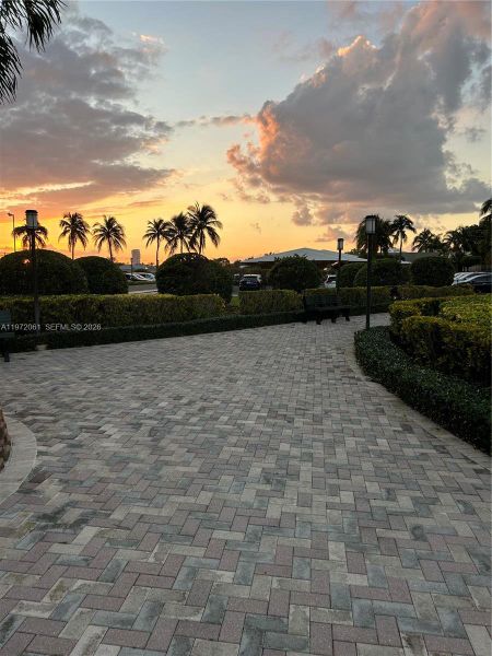 Image 25 of a home in .