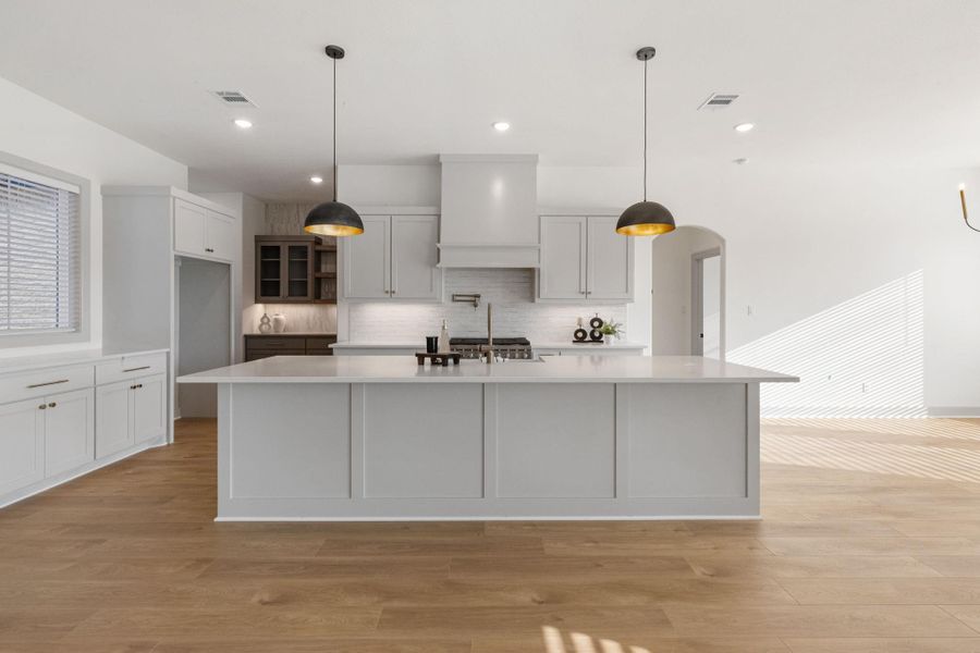 Furnished interior view inside a new home in , Bryan (Image 11).