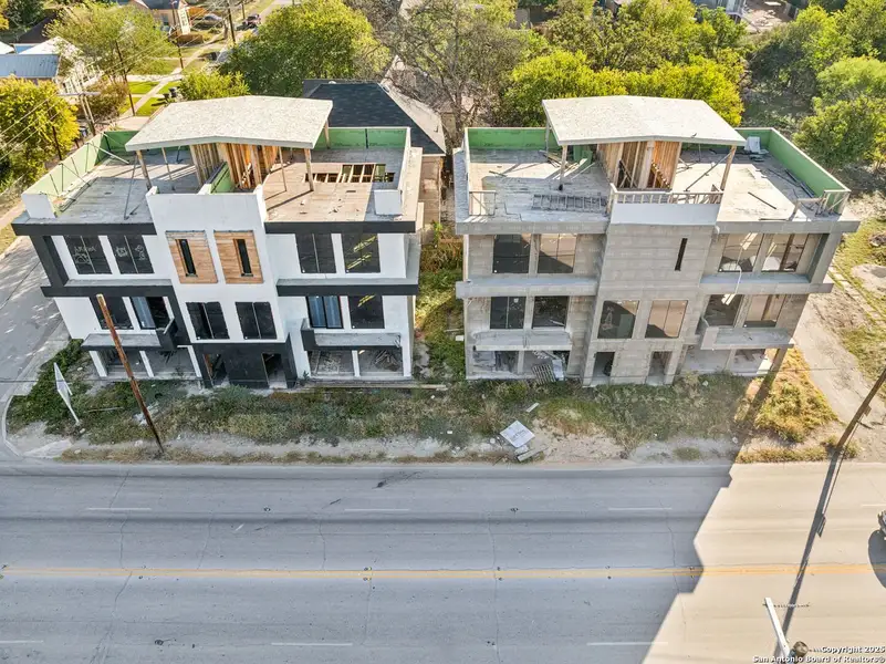 Condo located in San Antonio, TX showcasing its design and architecture (Image 4). Condo located in San Antonio, TX showcasing its design and architecture (Image 4).