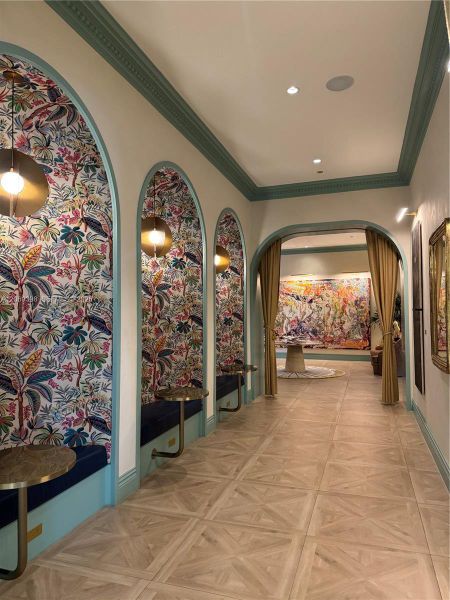 Community amenities in , Miami (Image 8).