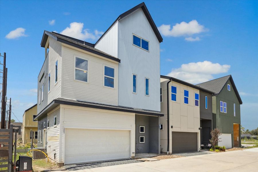 Image 17 of a home in .