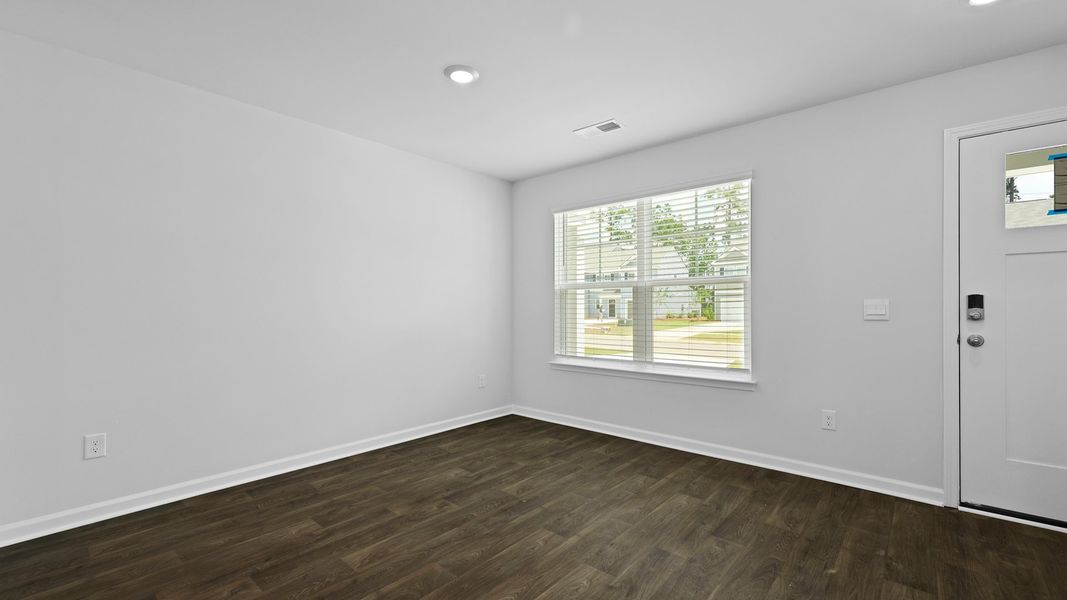Spacious, unfurnished interior of a new home in Pine Hills Townhomes at Cane Bay, Summerville (Image 15).