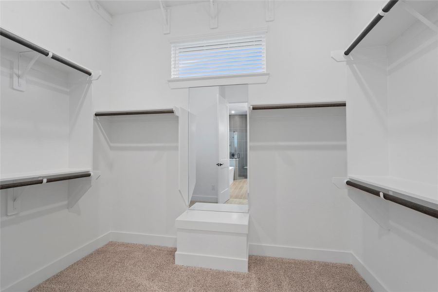 Image 35 of a home in Brookewater.