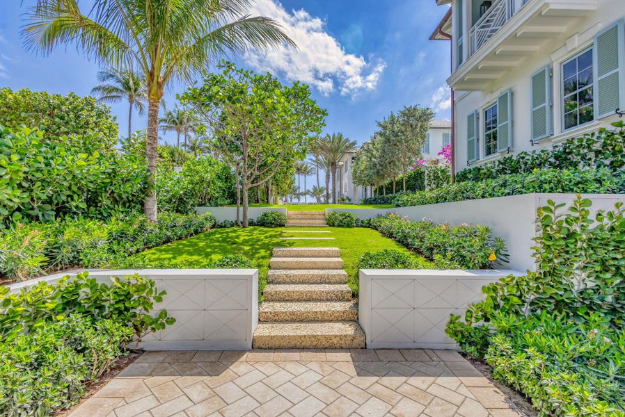 Furnished interior view inside a new home in , Palm Beach (Image 10). Furnished interior view inside a new home in , Palm Beach (Image 10).