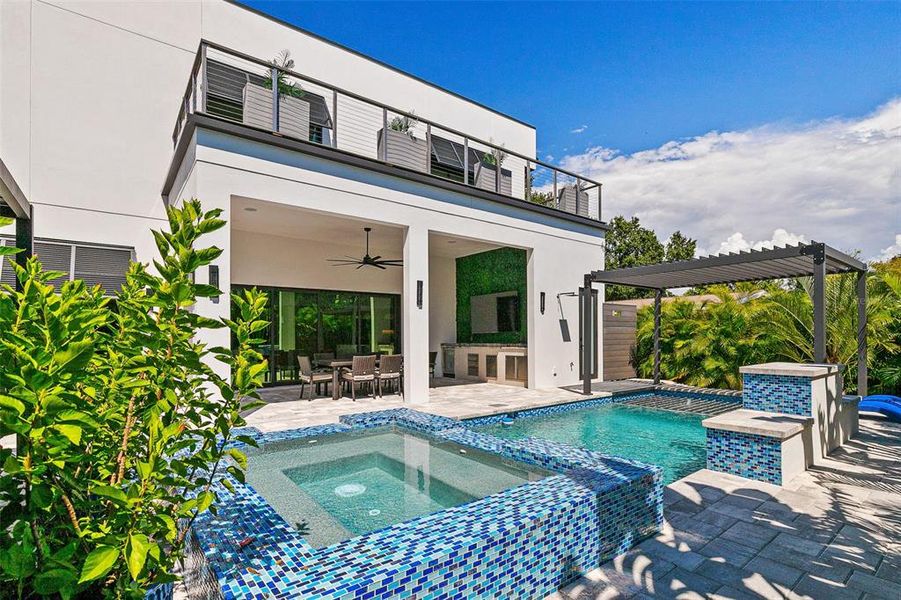 Image 48 of a home in .