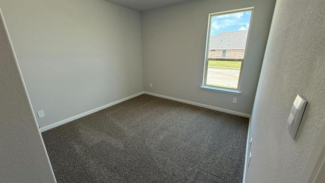 Spacious, unfurnished interior of a new home in Saratoga, Granbury (Image 15). Spacious, unfurnished interior of a new home in Saratoga, Granbury (Image 15).