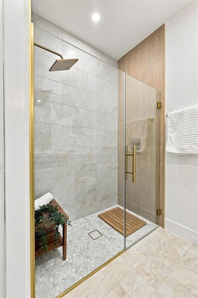 Furnished interior view inside a new home in , Tampa (Image 18).