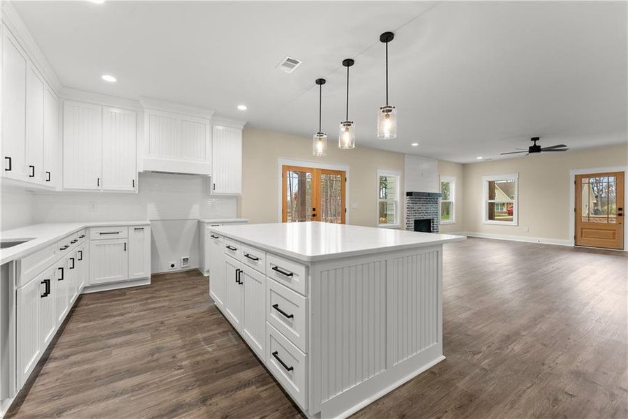 Furnished interior view inside a new home in , Clermont (Image 16). Furnished interior view inside a new home in , Clermont (Image 16).