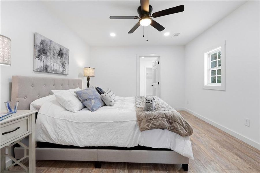 Furnished interior view inside a new home in , Resaca (Image 16).