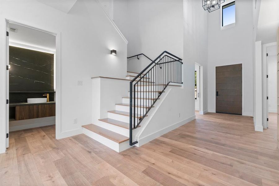 This foyer with great high ceilings.