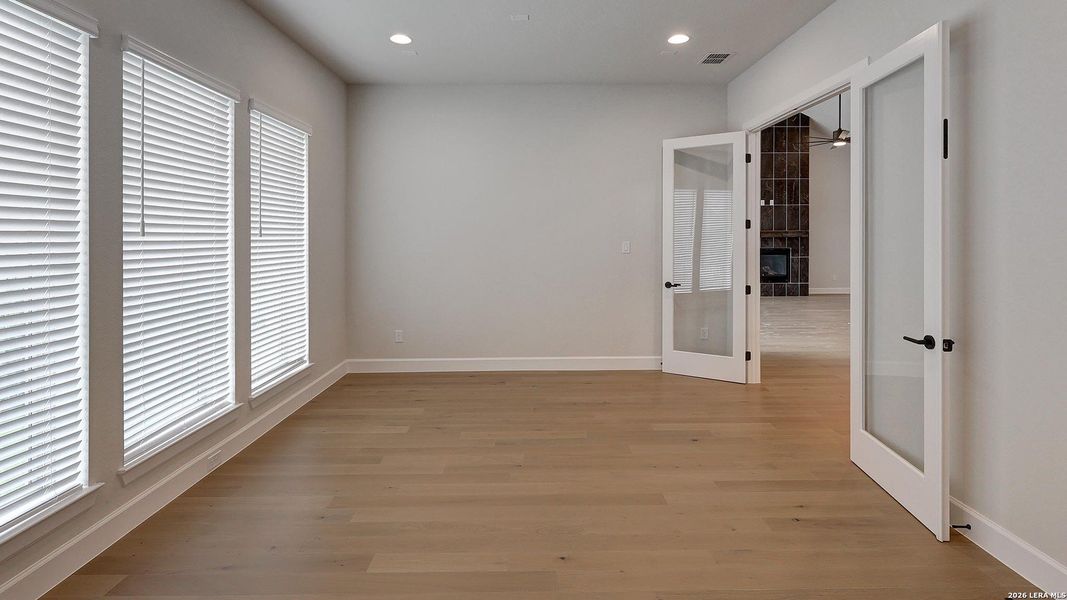 Spacious, unfurnished interior of a new home in The Dominion, San Antonio (Image 28). Spacious, unfurnished interior of a new home in The Dominion, San Antonio (Image 28).