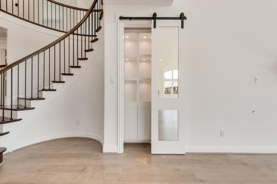Spacious, unfurnished interior of a new home in South Pointe, Mansfield (Image 23). Spacious, unfurnished interior of a new home in South Pointe, Mansfield (Image 23).