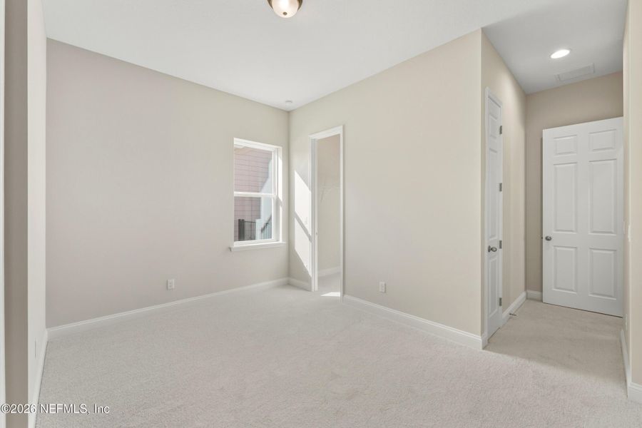 Spacious, unfurnished interior of a new home in Silver Landing at SilverLeaf, St. Augustine (Image 35).
