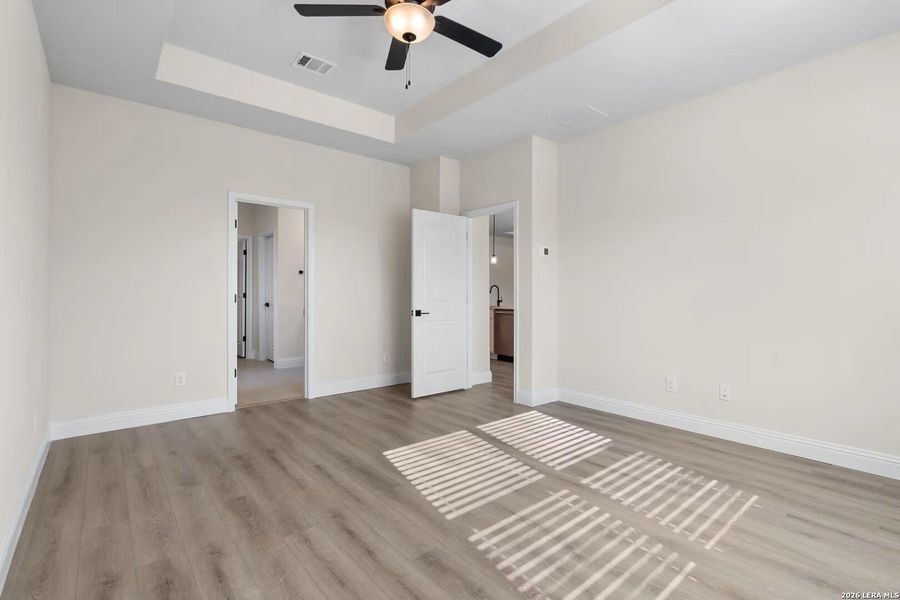Spacious, unfurnished interior of a new home in Rayburn Valley, San Antonio (Image 21). Spacious, unfurnished interior of a new home in Rayburn Valley, San Antonio (Image 21).