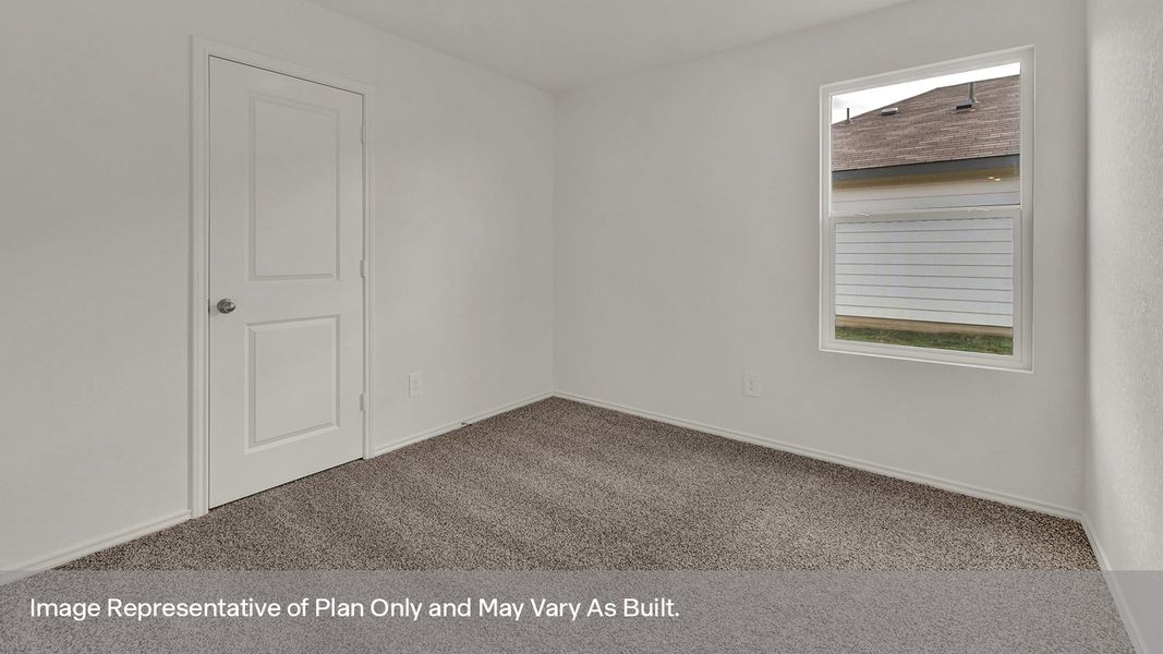 Spacious, unfurnished interior of a new home in Spring Valley, New Braunfels (Image 20).