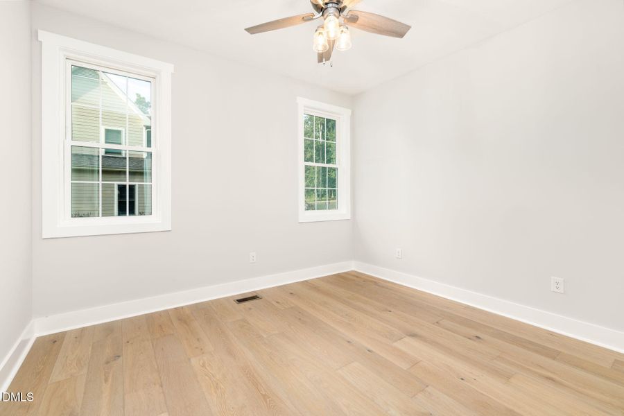 23-web-or-mls-Roanoke-Bend-20