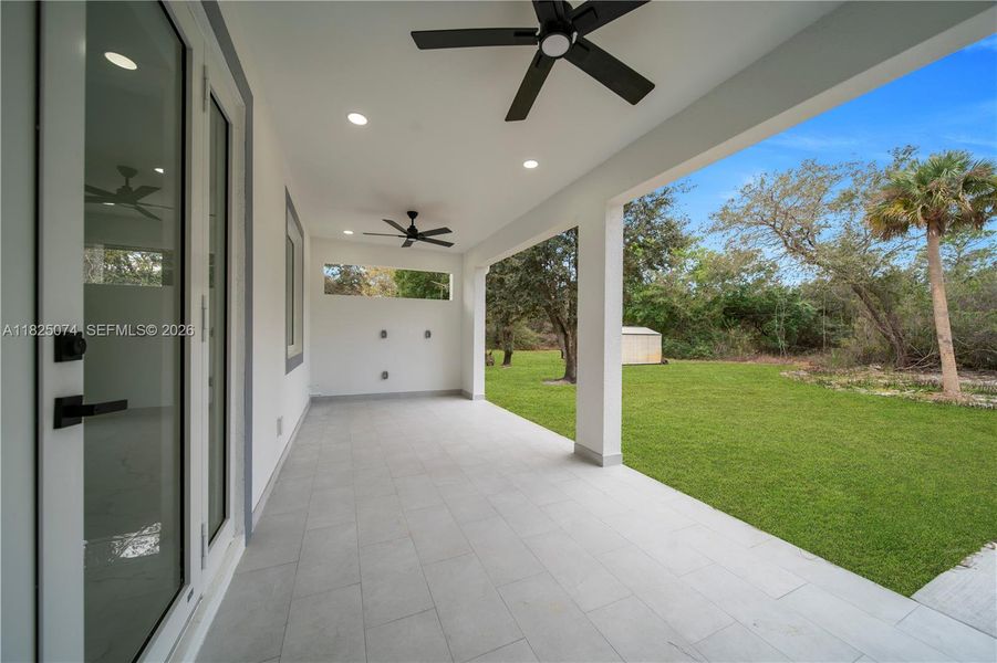Exterior details and patio area of a home in , Lehigh Acres (Image 27).