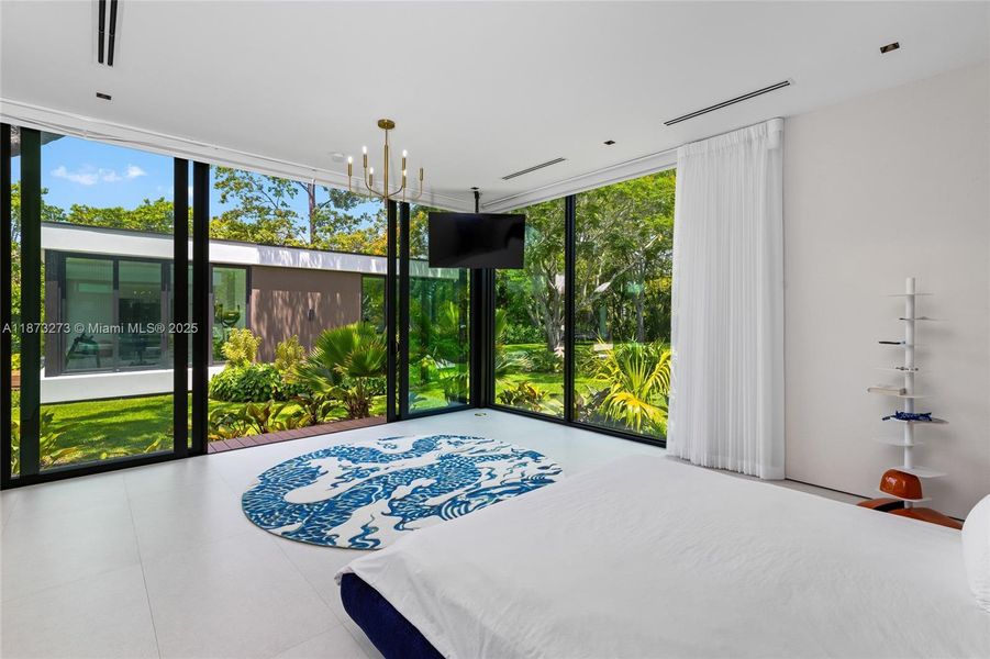 Furnished interior view inside a new home in , Pinecrest (Image 17).