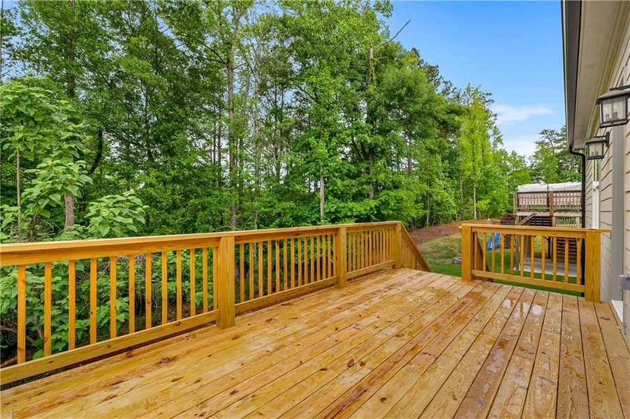 Exterior details and patio area of a home in , Brookhaven (Image 25).