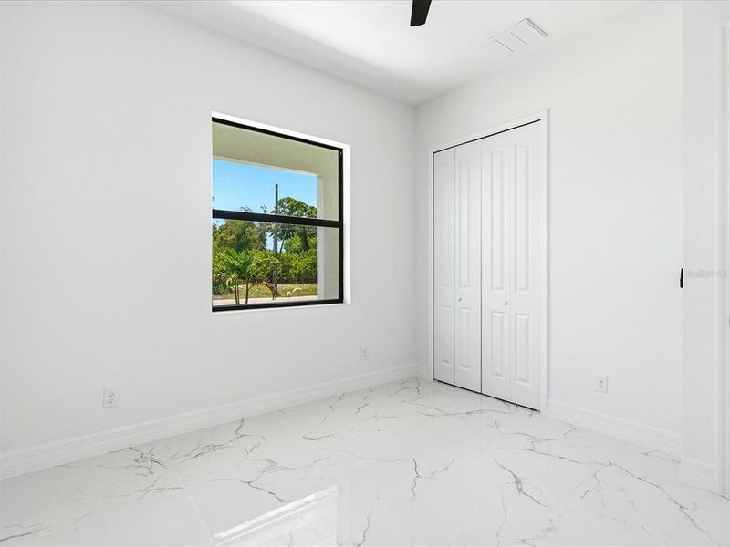 Spacious, unfurnished interior of a new home in , Rotonda West (Image 20).