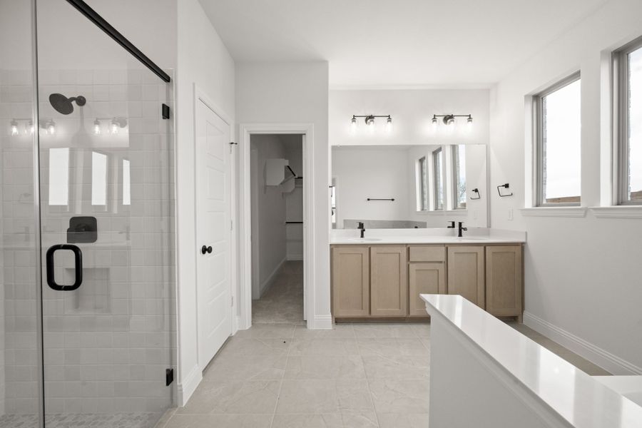 Furnished interior view inside a new home in Timberbrook, Justin (Image 9). Furnished interior view inside a new home in Timberbrook, Justin (Image 9).