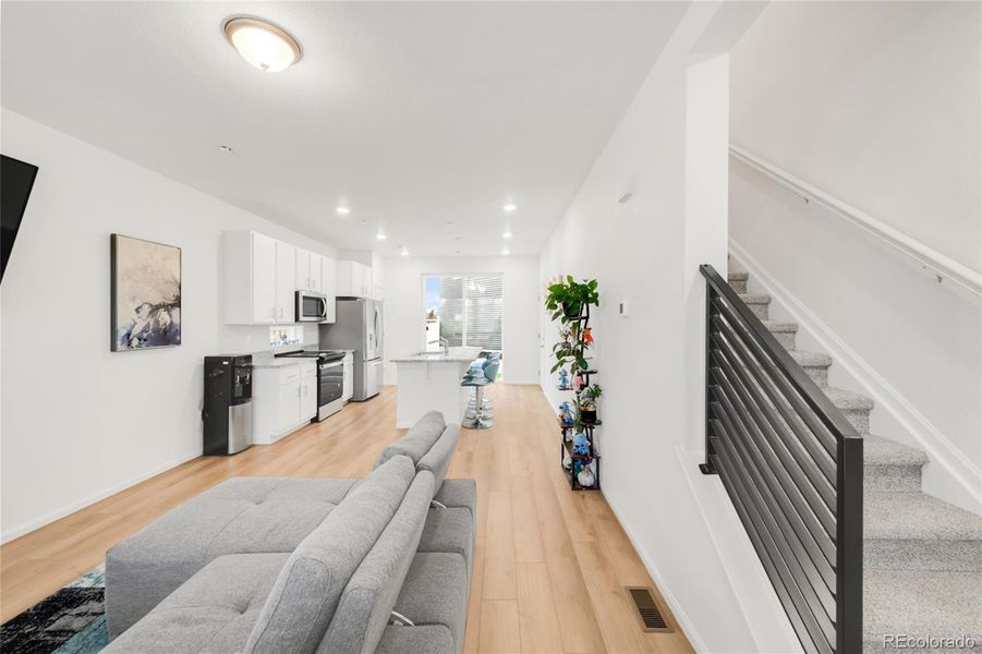 Image 18 of a home in Thompson River Ranch.