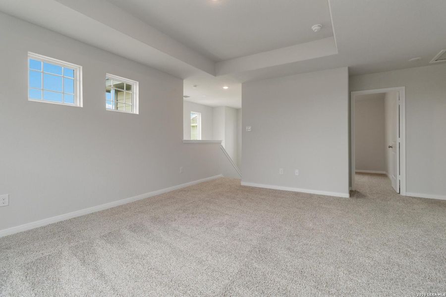 Spacious, unfurnished interior of a new home in Willow Point, San Antonio (Image 20).