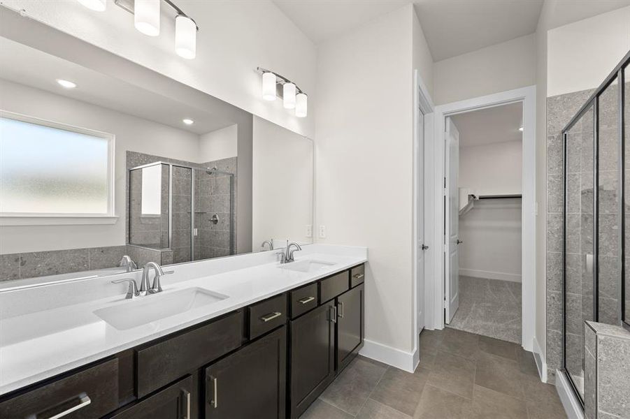 20. 2600 Andorra - Bath