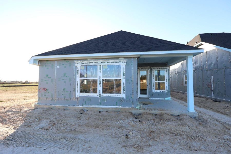 In-progress construction of a new home in The Grand Prairie 40’, Hockley, TX (Image 34).