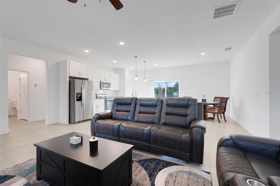 Furnished interior view inside a new home in , Ocala (Image 27).