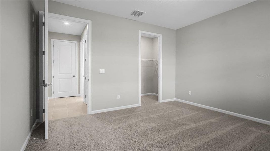 Spacious, unfurnished interior of a new home in Cresswind at Hammock Oaks, Lady Lake (Image 38). Spacious, unfurnished interior of a new home in Cresswind at Hammock Oaks, Lady Lake (Image 38).