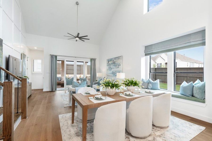 Furnished interior view inside a new home in Evergreen, Conroe (Image 11).