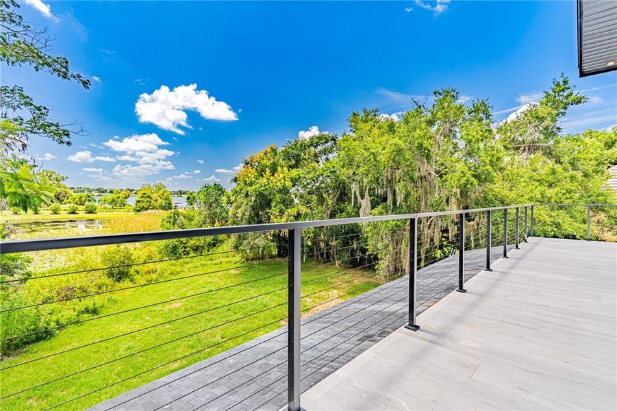 Exterior details and patio area of a home in , Windermere (Image 25).