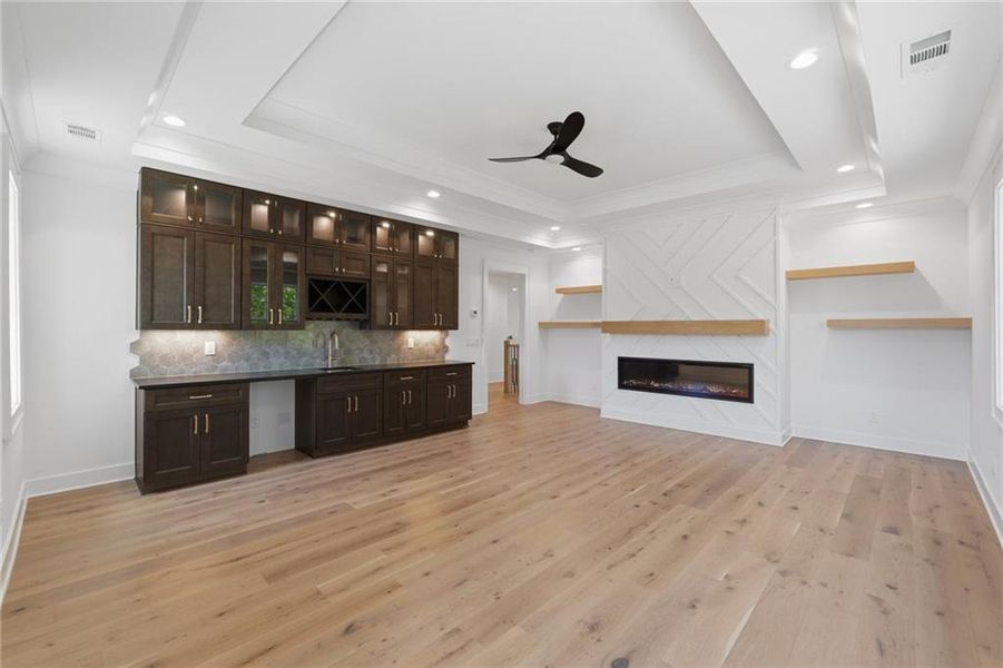 Image 91 of a home in .