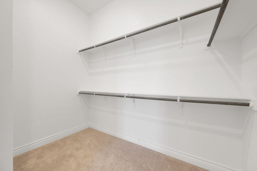 Spacious, unfurnished interior of a new home in Cedar Brook, Leander (Image 22).