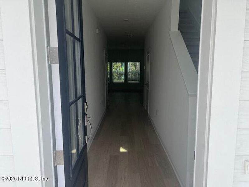 Image 20 of a home in Brook Forest.