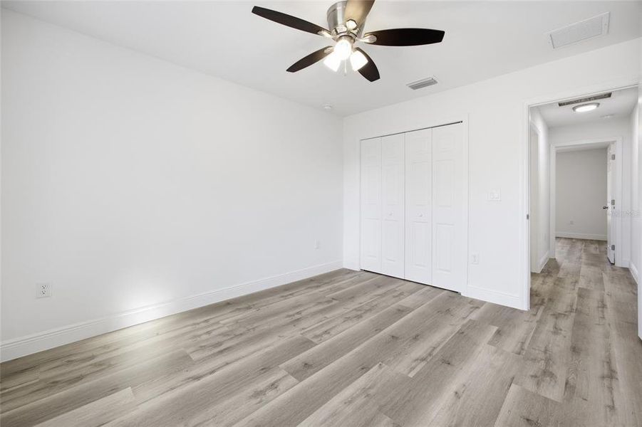 Spacious, unfurnished interior of a new home in , Dunnellon (Image 14).