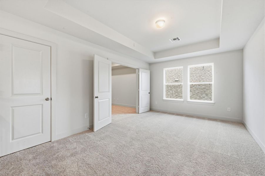 Spacious, unfurnished interior of a new home in Flora, Hutto (Image 25).