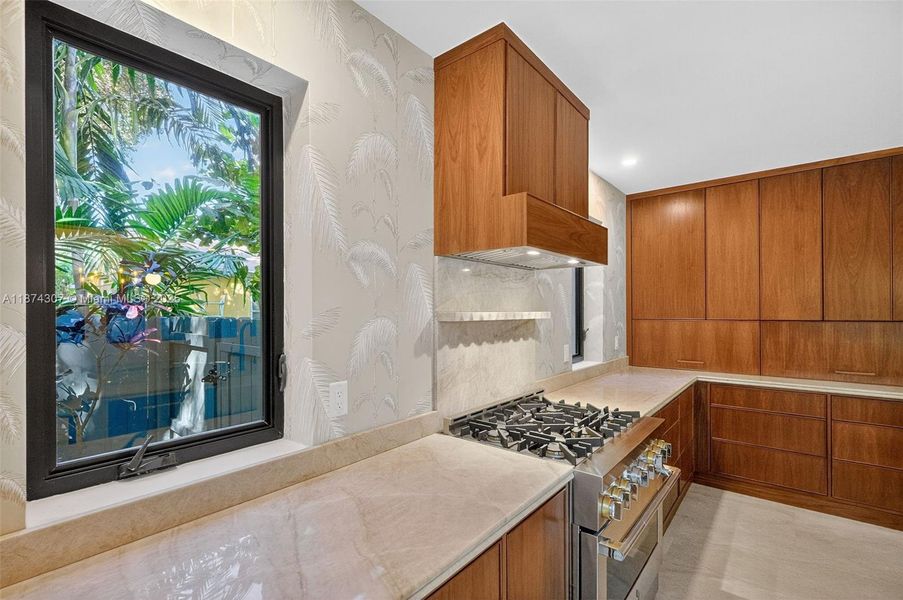 Image 52 of a home in .