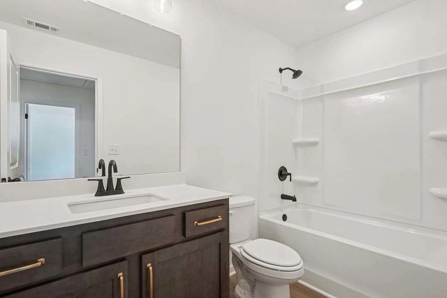 Guest Retreat Bathroom