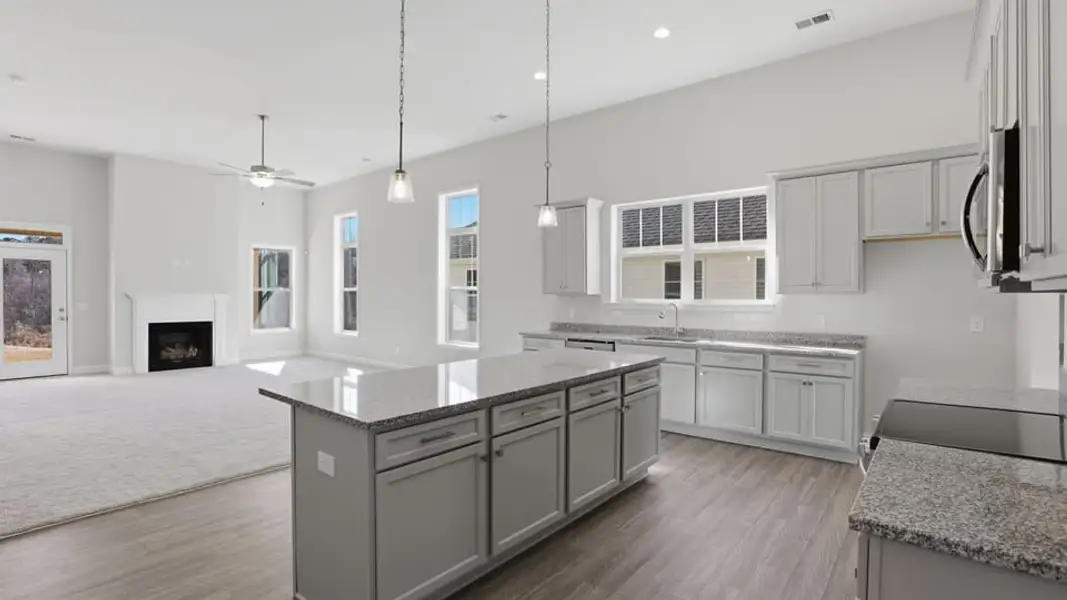 Furnished interior view inside a new home in Alder Pond, Campobello (Image 4).