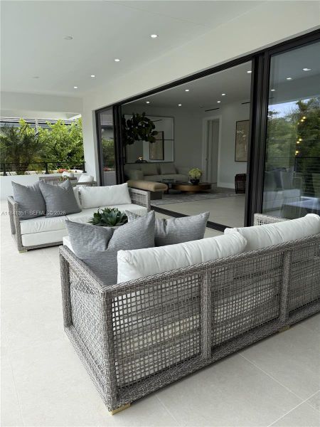 Exterior details and patio area of a home in , Key Biscayne (Image 36).