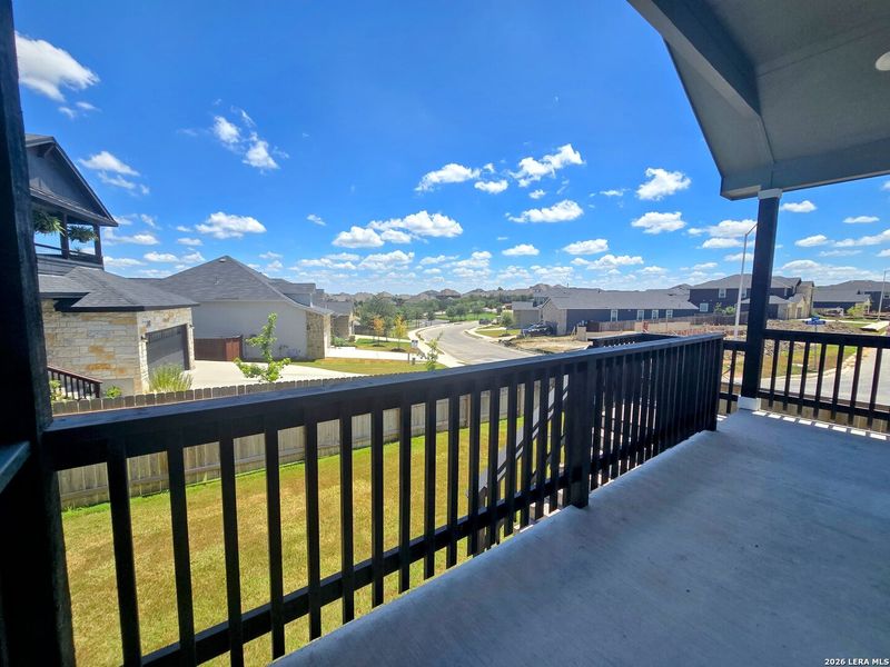Exterior details and patio area of a home in Homestead, Schertz (Image 27).