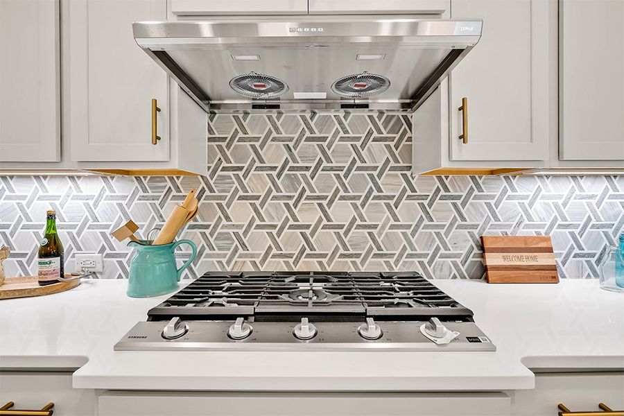 Charleston Harbor, Kitchen