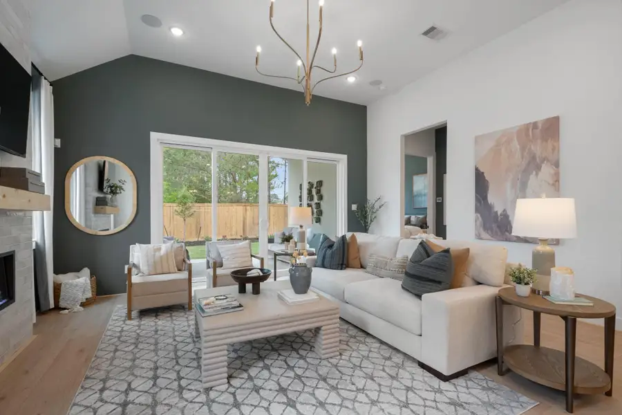 Furnished interior view inside a new home in Blue Heron, Mont Belvieu (Image 7).