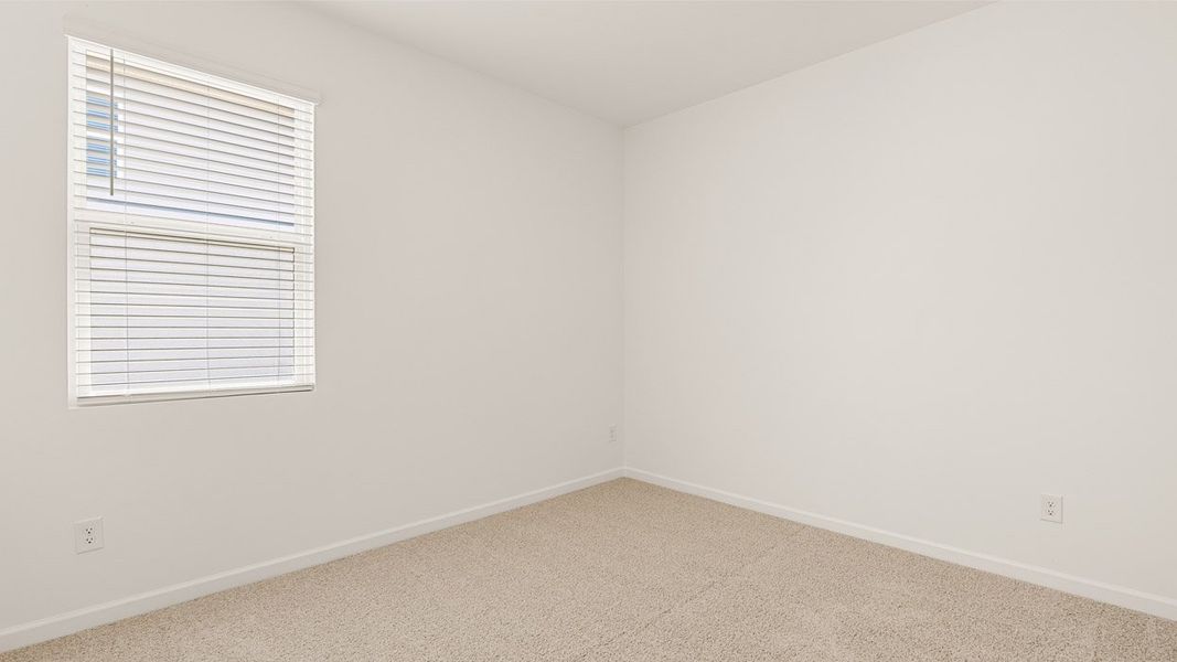 Representative unfurnished interior of a home built from the CELIA 2 Express by D.R. Horton in Teamon Pointe, Griffin (Image 5).