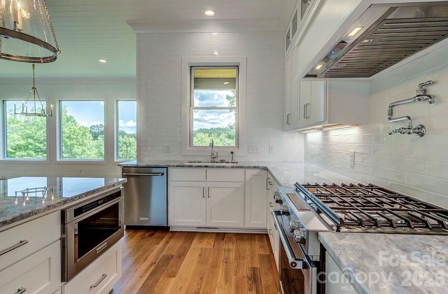 Furnished interior view inside a new home in , Newland (Image 9).