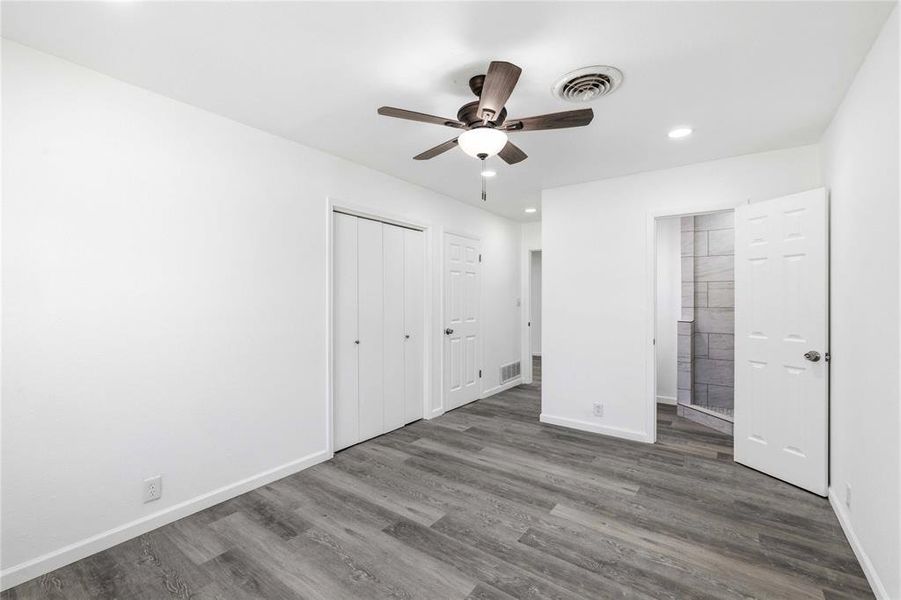 Spacious, unfurnished interior of a new home in , Brownwood (Image 25). Spacious, unfurnished interior of a new home in , Brownwood (Image 25).