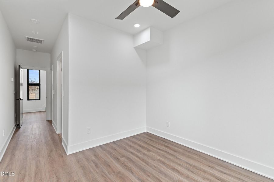 21-512 Gordon St, 303_0761