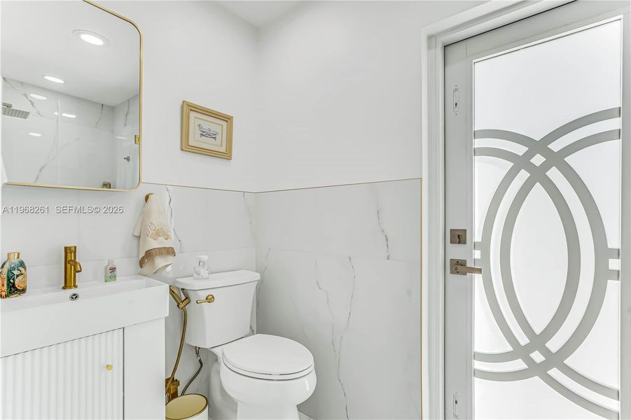 Furnished interior view inside a new home in , Surfside (Image 14).